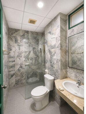 Bruser, håndklæder, Sæbe, Toiletpapir