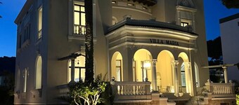 Villa 'Maria' with Sea View, Wi-Fi and Air Conditioning