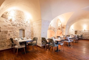 Dining - Ve Hotels (Şanlıurfa)