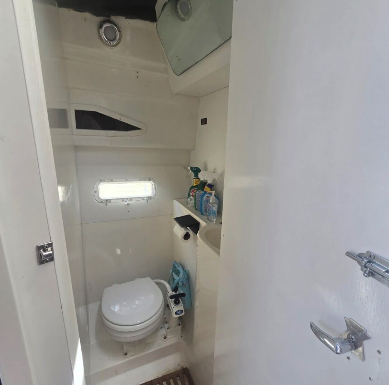 Dusche, Toilettenpapier