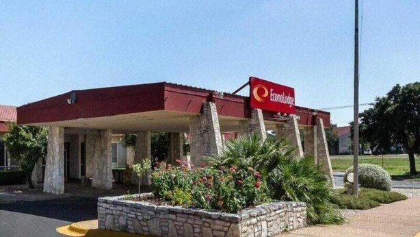 Ảnh chưa phân loại, 1 trong số 5 ảnh, nút