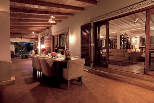 VILLA DORY - Four Bedroom Villa, Sleeps 10