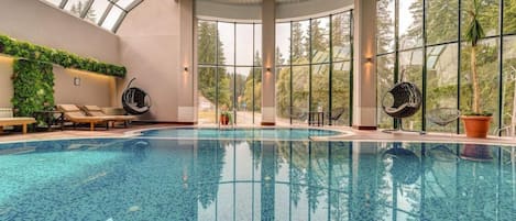 Indoor pool, outdoor pool