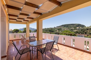Outdoor dining - Villa Melody in Zakynthos (Zakynthos)