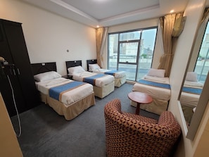Family Quadruple Room, City View - Qimmat AlAwali Hotel (makkah)