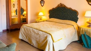 Ảnh chưa phân loại, 5 trong số 62 ảnh, nút