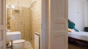 Ảnh chưa phân loại, 4 trong số 62 ảnh, nút