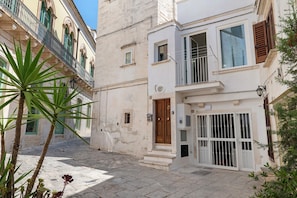 Exterior detail - Apartment 'Casa Itria, Vita' with Balcony and Wi-Fi (Martina Franca)