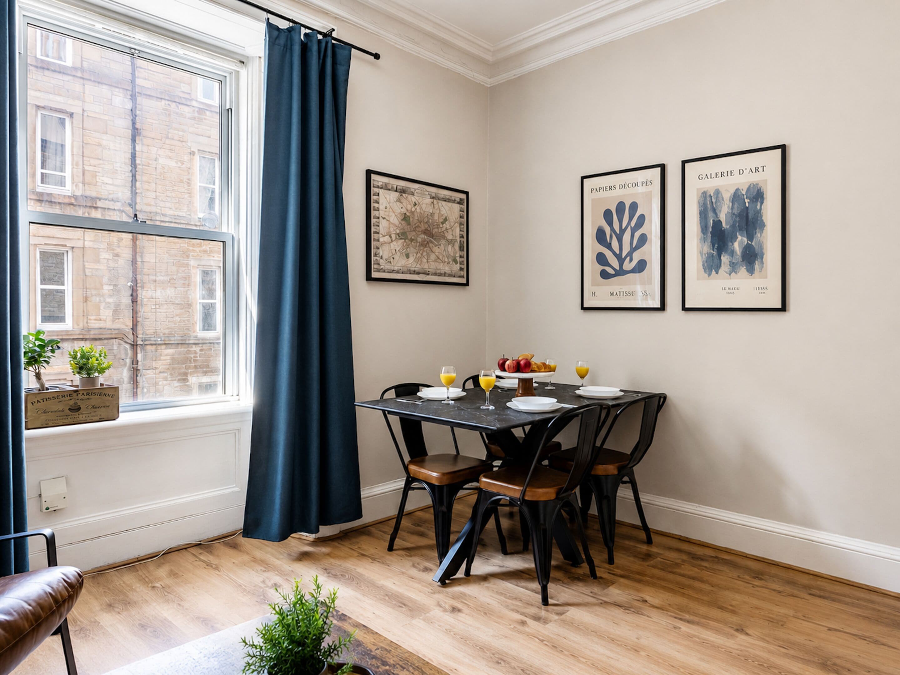City Apartment, 2 Bedrooms, Non Smoking | Dining