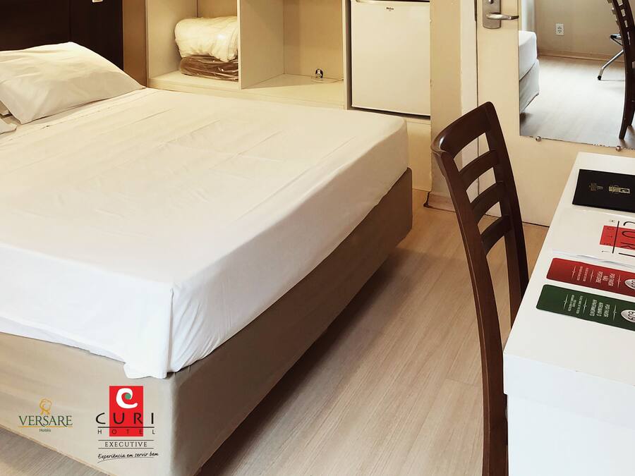 Standard Double Room | Soundproofing, iron/ironing board (on request), WiFi (free)