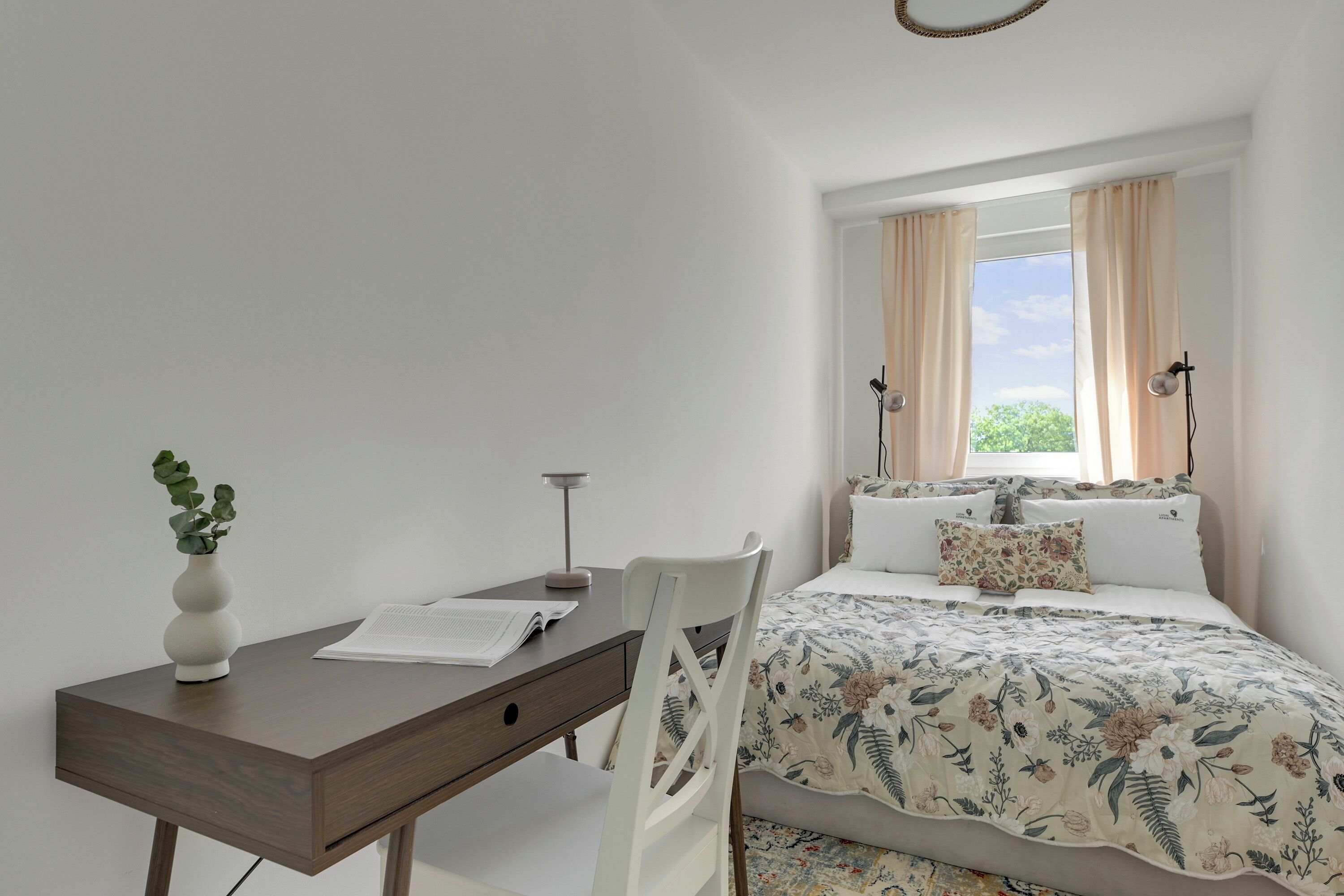 Economy Apartment, Non Smoking, Private Bathroom | Premium bedding, iron/ironing board, cribs (surcharge), WiFi (free)