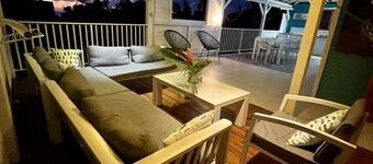 Villa Morphy, ocean view, pool, beach 3 minutes away, between DESHAIES and BOUILLANTE
