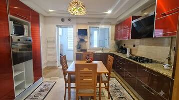 Apartment | Dining