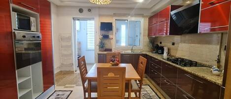 Apartment | Dining