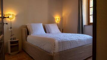 6 chambres, Wi-Fi, draps fournis
