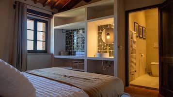 6 Schlafzimmer, WLAN, Bettwäsche