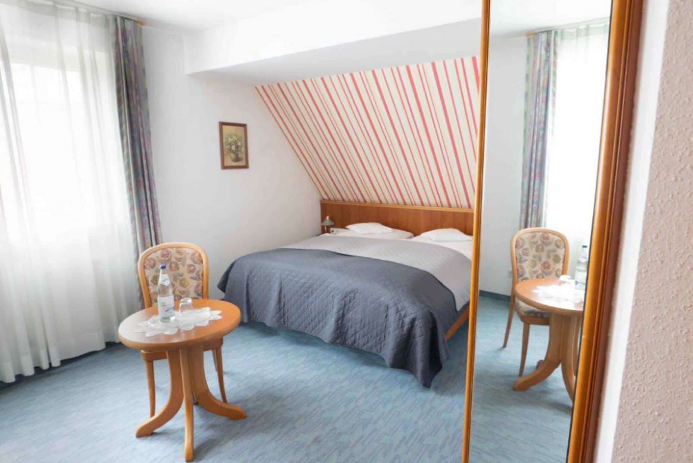Standard-Doppelzimmer | Schreibtisch, kostenloses WLAN
