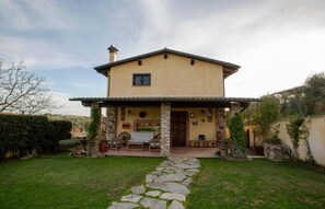Exterior - Room 'Garden' with Shared Terrace, Wi-Fi and Air Conditioning (Fonte Nuova)