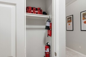 Interior - Single Story 4BR Near The Woodlands, Medical, Corporate and Family Friendly (Conroe)