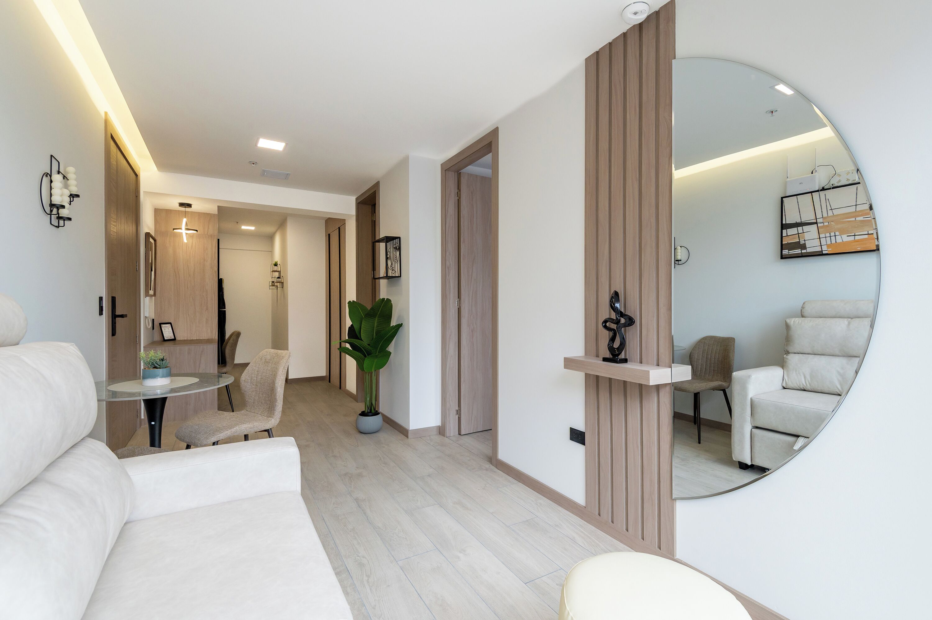 Deluxe Suite, Haiwan Kesayangan Dibenarkan, City View | Ruang tamu