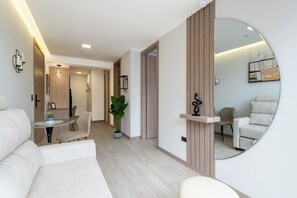 Deluxe Suite, Pets allowed, City View | Living area - Edificio Cielo by Host Ecuador (Quito)