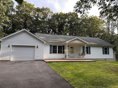 Fabulous 3-bedroom house on 2 acres in quiet Garrett County wooded neighborhood