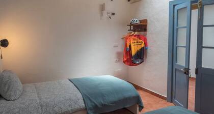 Vista del Drago: Spacious Sea-View Villa Near Tenerife’s Ancient Dragon Tree