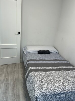 Wifi gratis y ropa de cama 