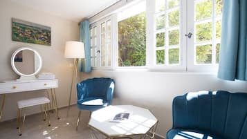 Family Quadruple Room | In-room safe, blackout drapes, iron/ironing board (on request)