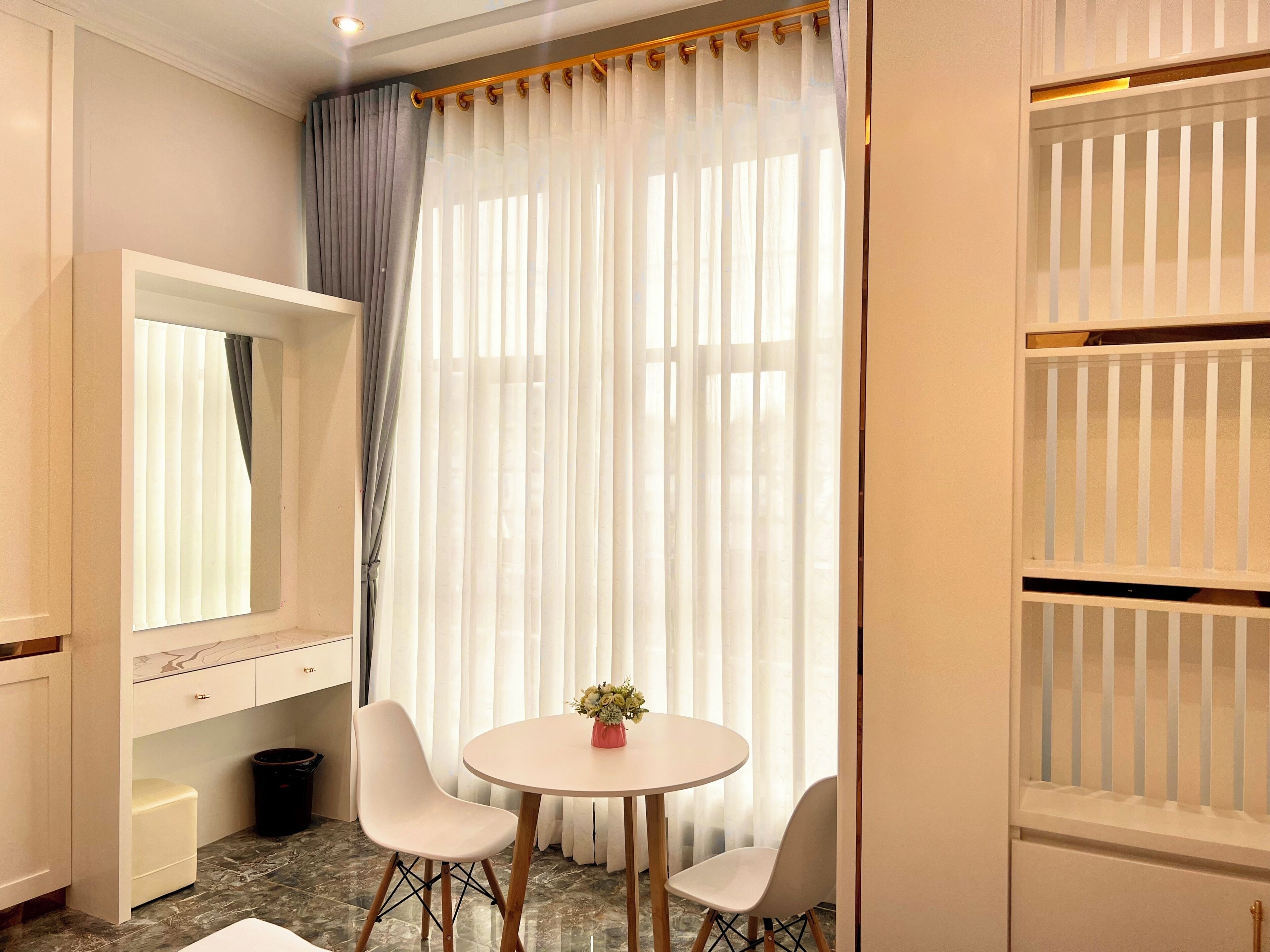 Quarto casal, vista para a cidade | Parte interna