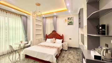 Chambre Double, vue ville