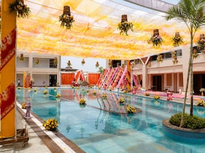 Piscine extérieure