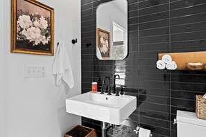 Bathroom - Tasting Room at Belclare (Northport)