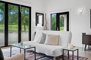Living area - Tasting Room at Belclare (Northport)