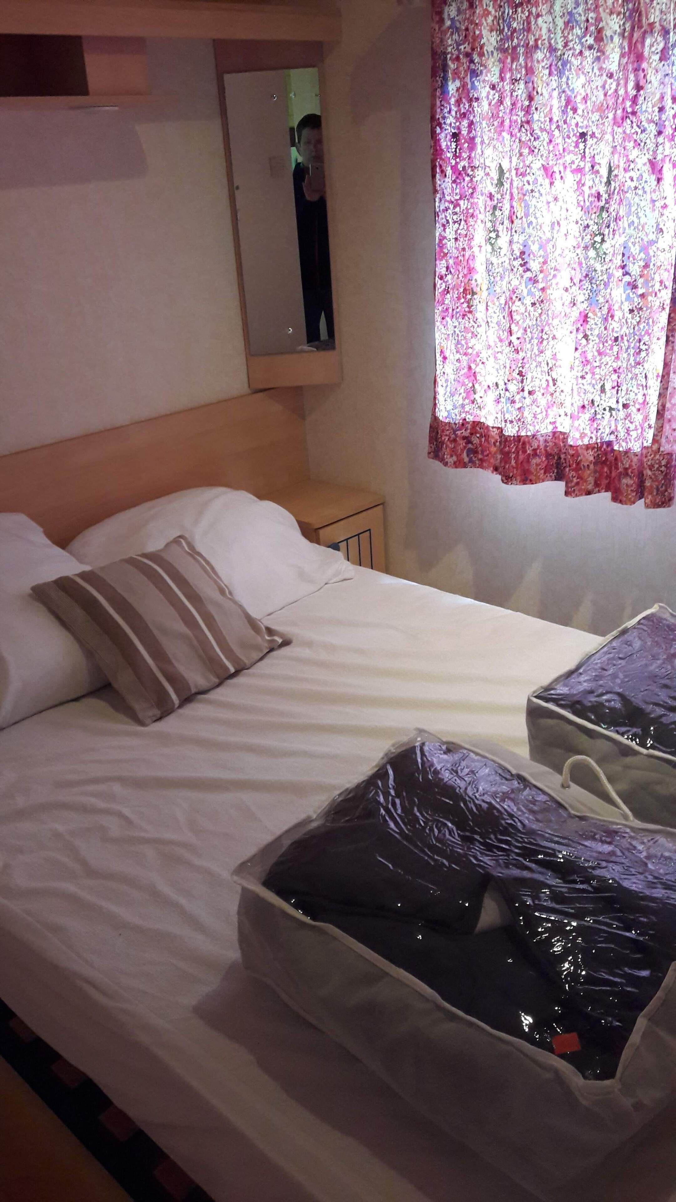 3 bedrooms, internet