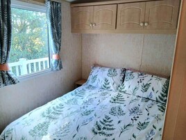 2 dormitorios y ropa de cama