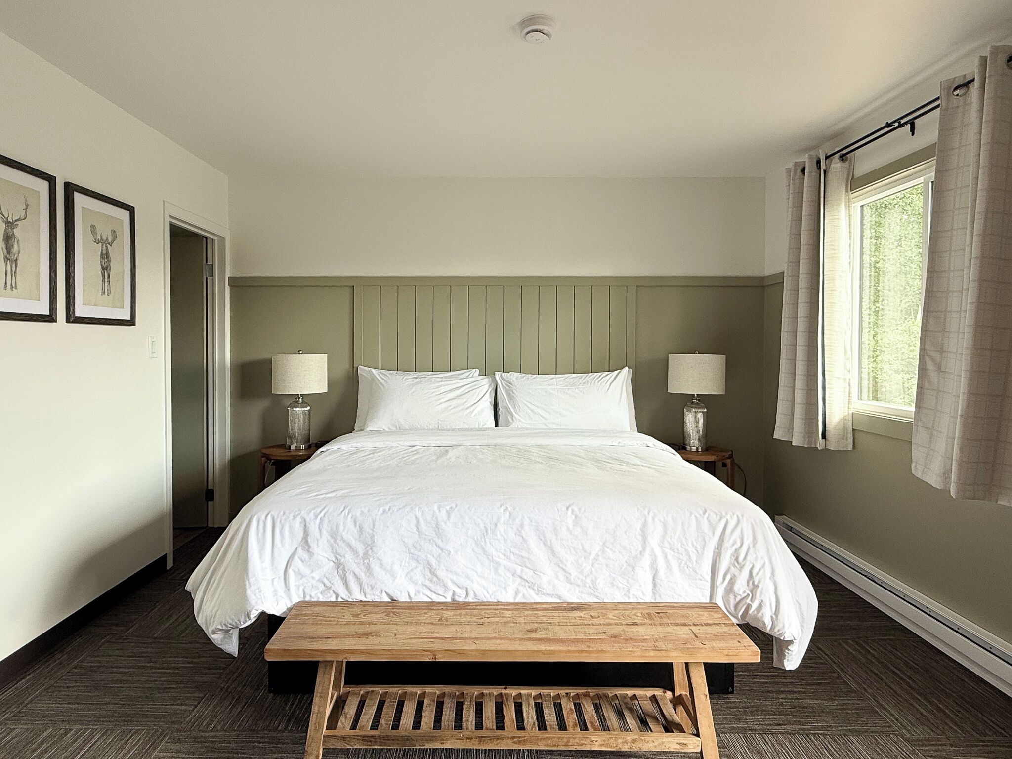 Superior Room, 1 King Bed, Non Smoking | Laptop workspace, blackout curtains, iron/ironing board (on request)