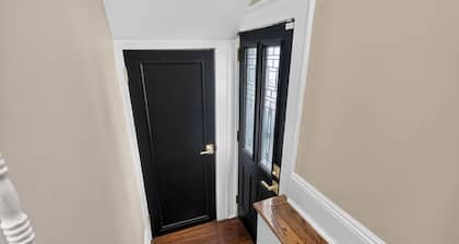 Historic Forest Hill Single Family Near NYC
