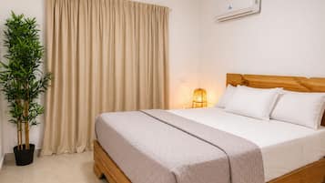 Classic-Apartment, 2 Schlafzimmer, Poolblick | Kostenloses WLAN