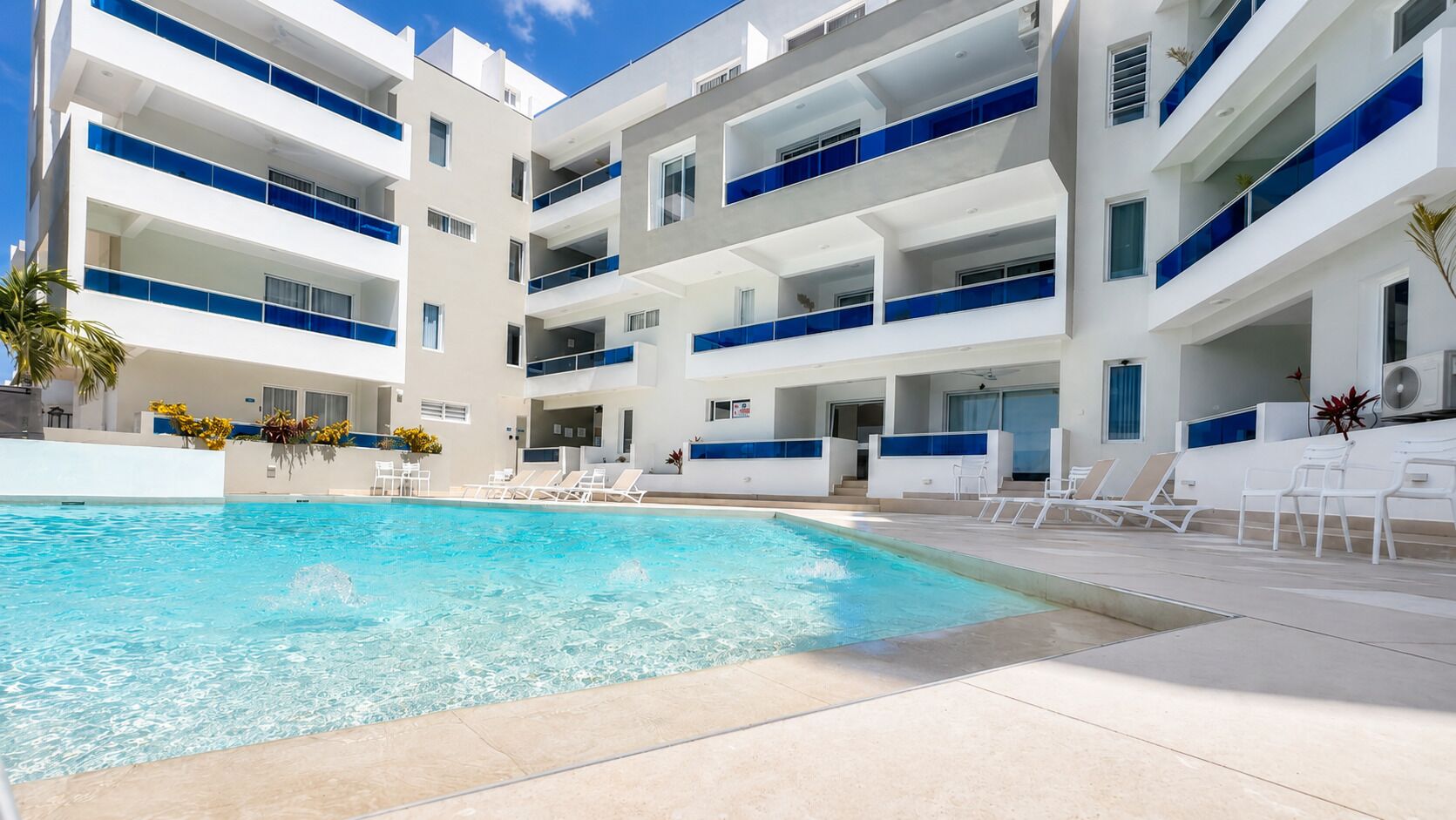Comfort Apartment, Balcony, City View | Pool | Outdoor pool