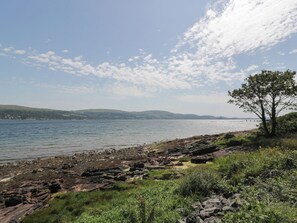 Unclassified image, 2 of 36, button - Flat 1 Allegria (Largs)