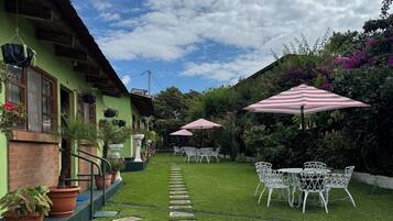 Family Room, Patio, Garden View | Outdoor dining