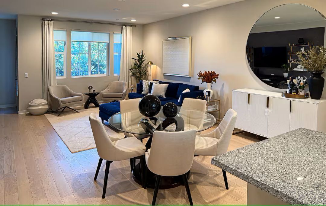 Stylish Socal Getaway - Relax & Unwind - Pomona, CA
