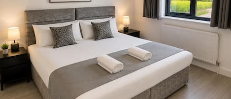 1 bedroom, WiFi (free), bed sheets