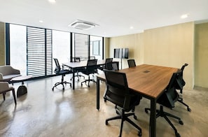 Unclassified image, 4 of 30, button - Modern Studio | Rooftop Pool + Parking (Sayulita)