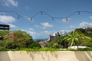 Unclassified image, 3 of 32, button - Modern Studio | Rooftop Pool + Parking (Sayulita)