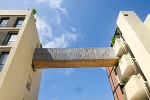 Unclassified image, 3 of 32, button - Modern Studio | Balcony + Parking (Sayulita)