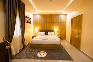In-room safe, WiFi (free) - Dodos Hotel Services (Port Harcourt)