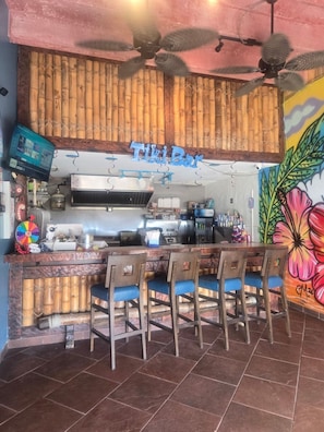 Bar (en la propiedad)