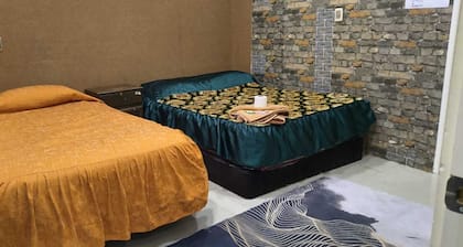 Spacious private room with kitchen & bath in La Paz Historic Center.